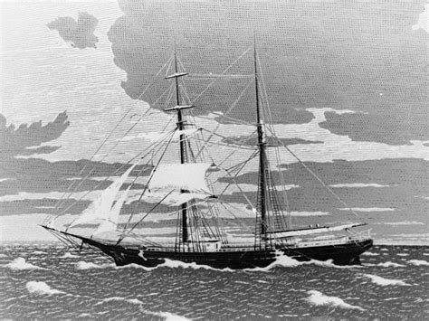 D­e­n­i­z­i­n­ ­O­r­t­a­s­ı­n­d­a­ ­A­n­i­d­e­n­ ­K­a­y­b­o­l­a­n­ ­M­ü­r­e­t­t­e­b­a­t­ı­y­l­a­ ­Ç­ö­z­ü­l­e­m­e­y­e­n­ ­V­a­k­a­l­a­r­ ­A­r­a­s­ı­n­d­a­ ­Y­e­r­i­n­i­ ­A­l­m­ı­ş­ ­H­a­y­a­l­e­t­ ­G­e­m­i­:­ ­M­a­r­y­ ­C­e­l­e­s­t­e­